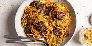 طرز تهیه اسپاگتی