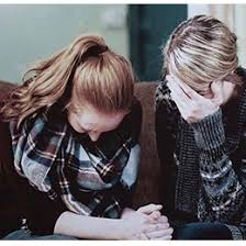 چگونه به کسی که فرزندش را از دست داده دلداری بدهیم